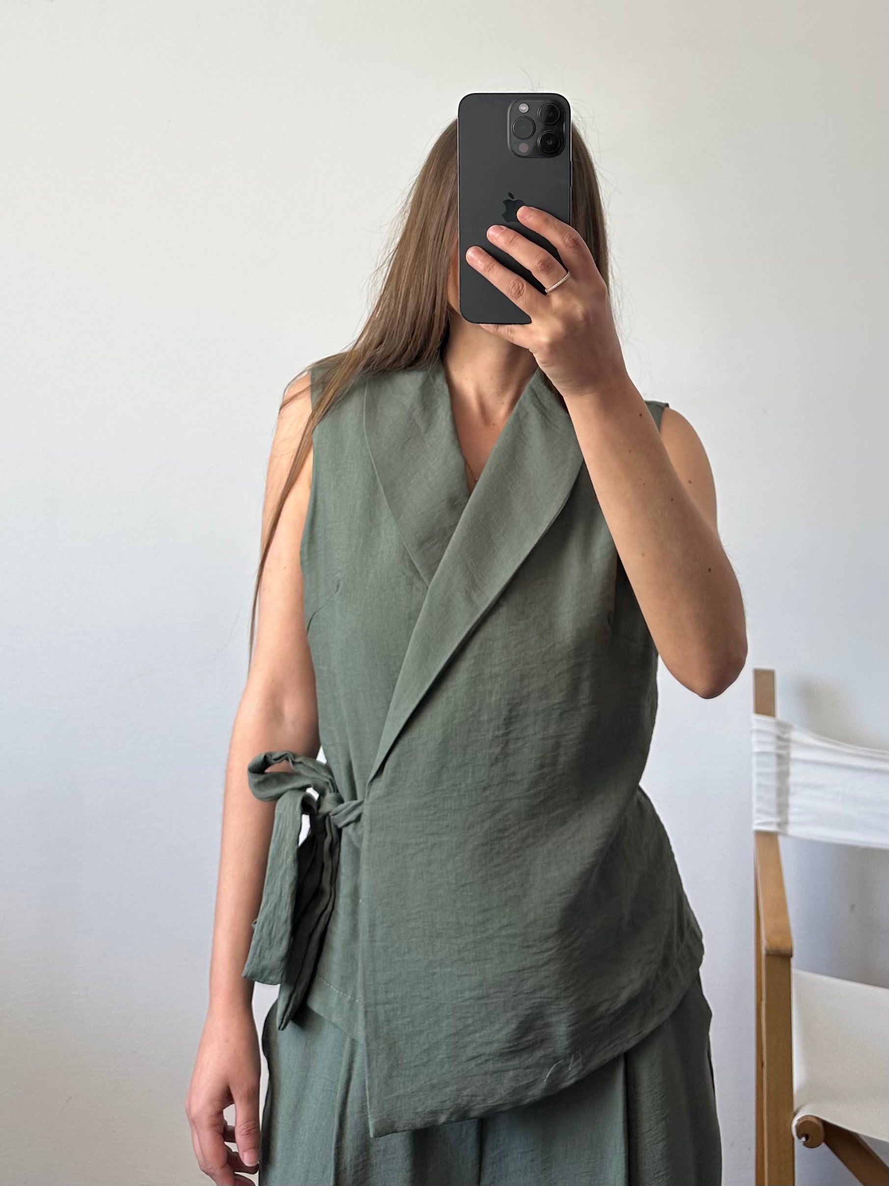 COORDINATO SMANICATO a incrocio verde