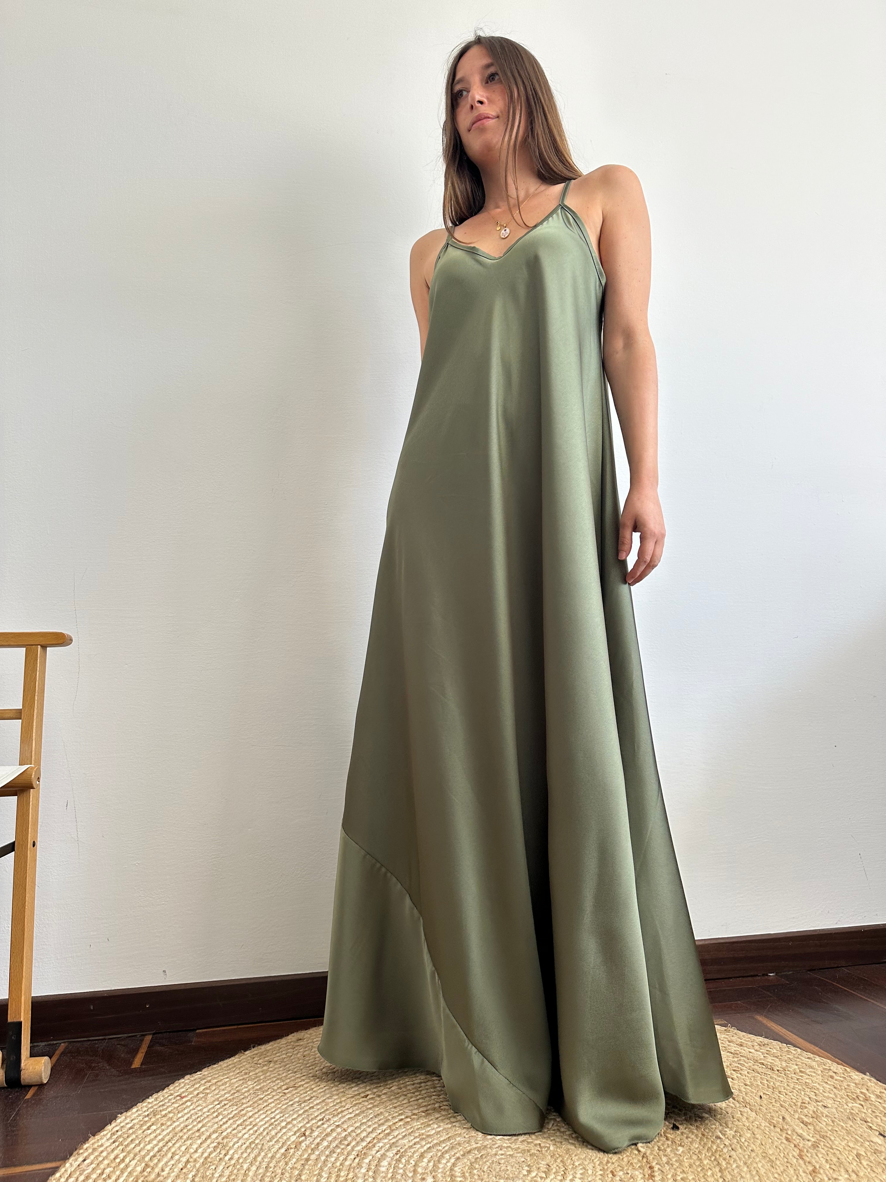 ABITO SATIN verde