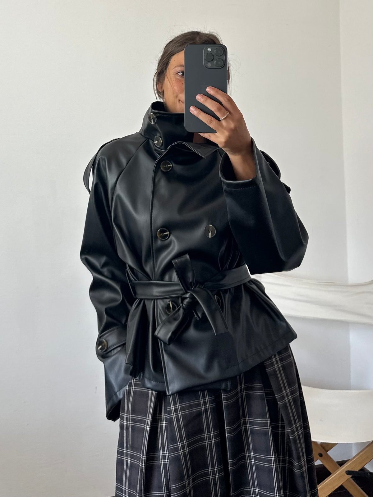 TRENCH in ecopelle nero
