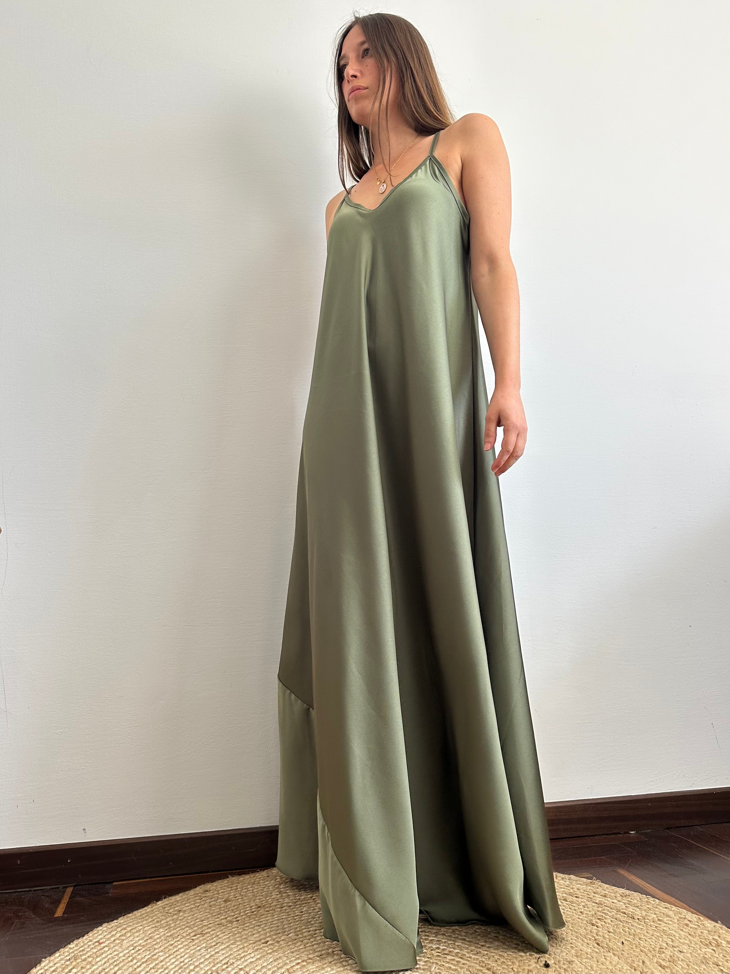 ABITO SATIN verde
