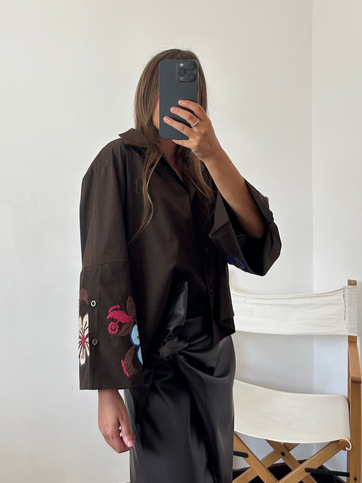 CAMICIA RICAMATA in COTONE MARRONE