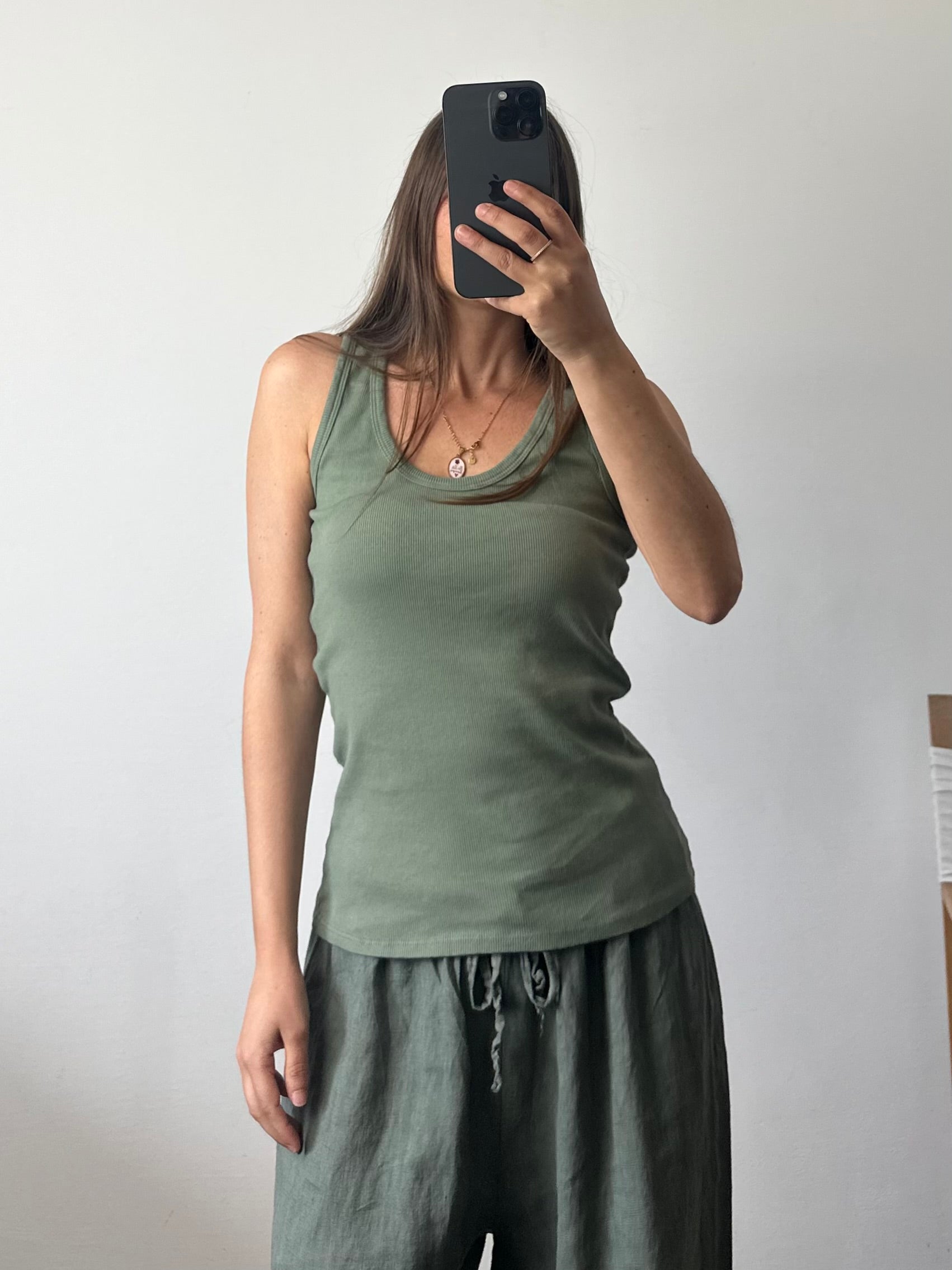CANOTTA in cotone verde militare
