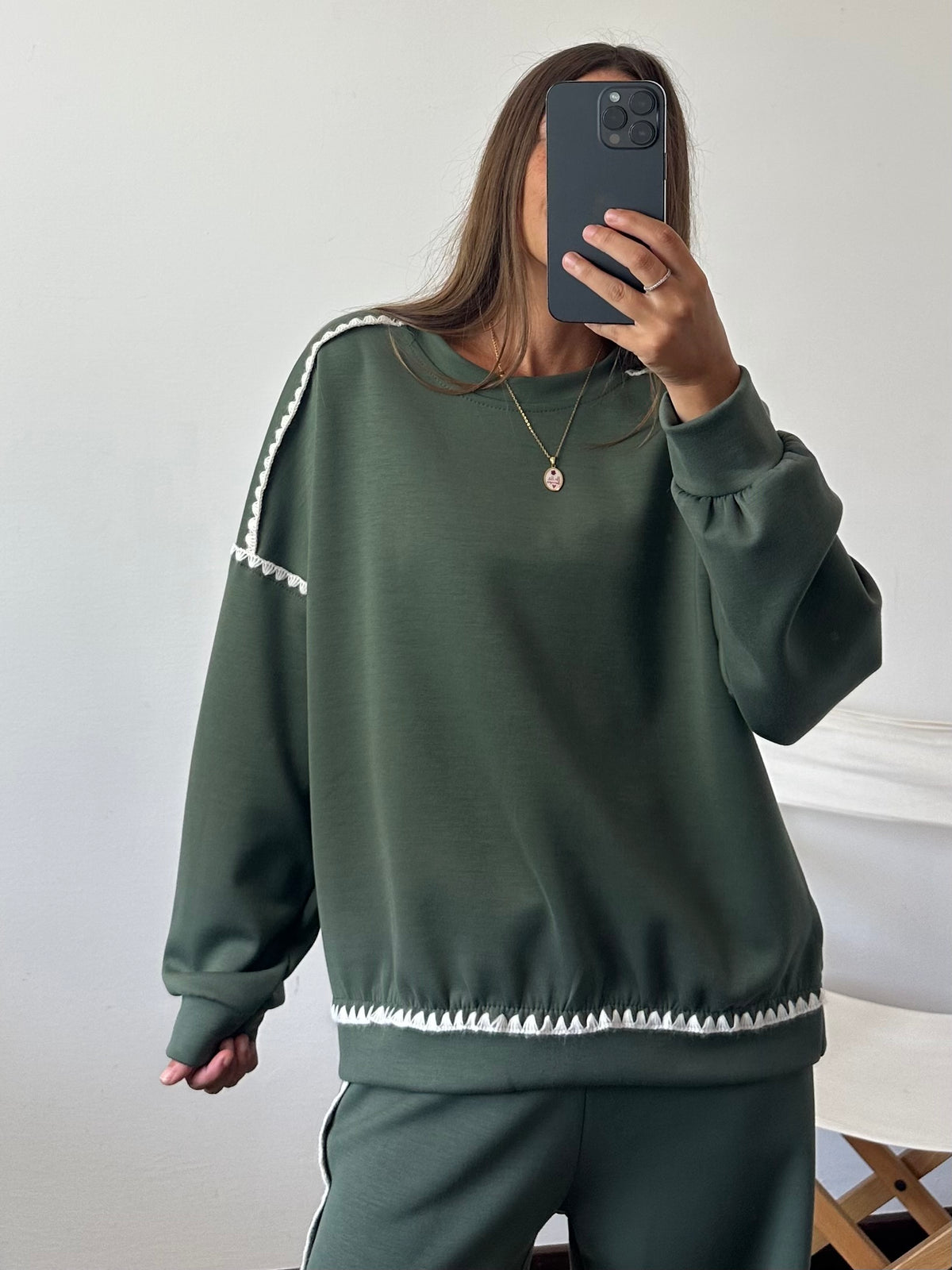 FELPA RICAMO PUNTO MILANO VERDE MILITARE