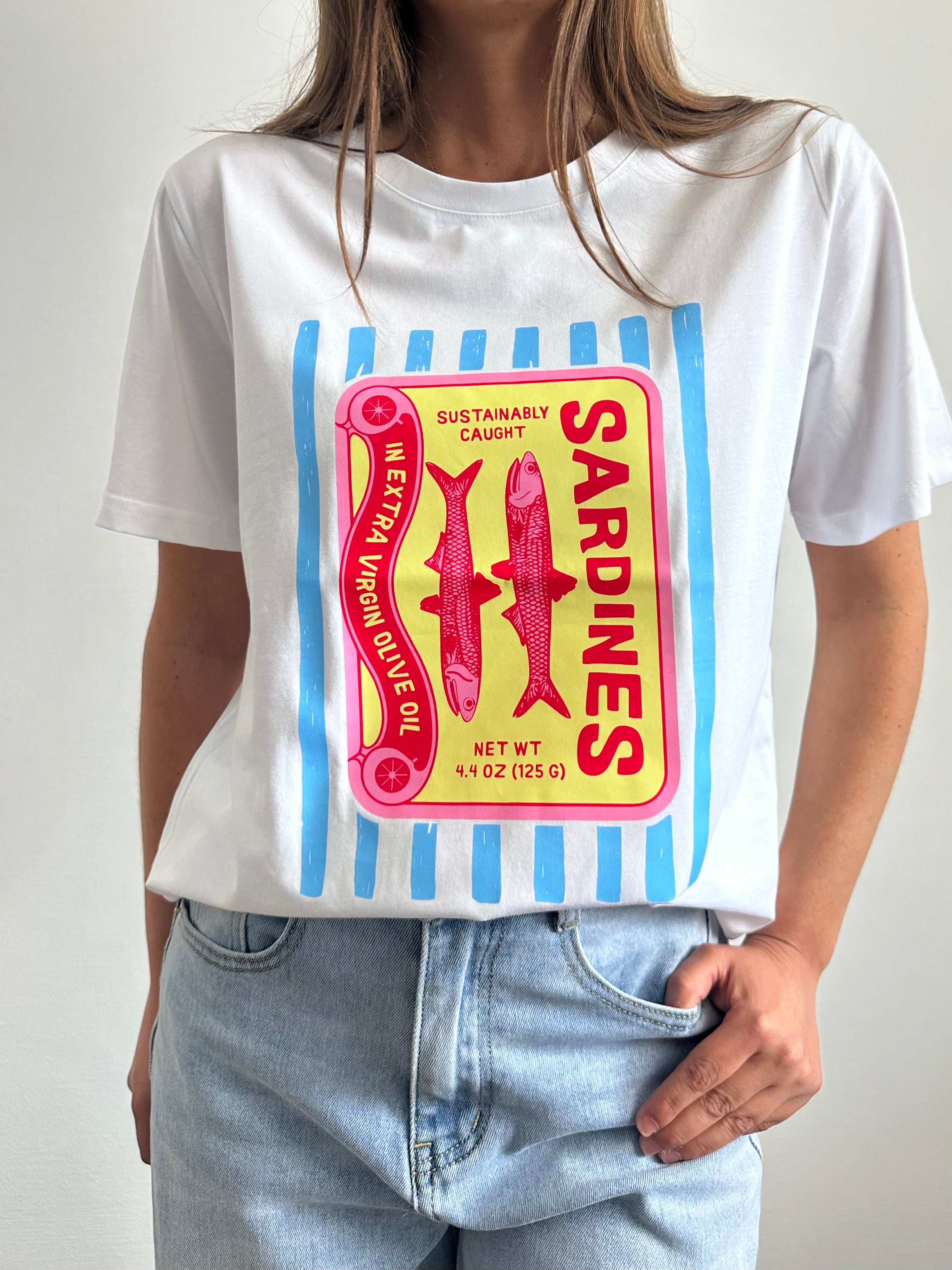 T-shirt in cotone “ Sardines” azzurra-gialla