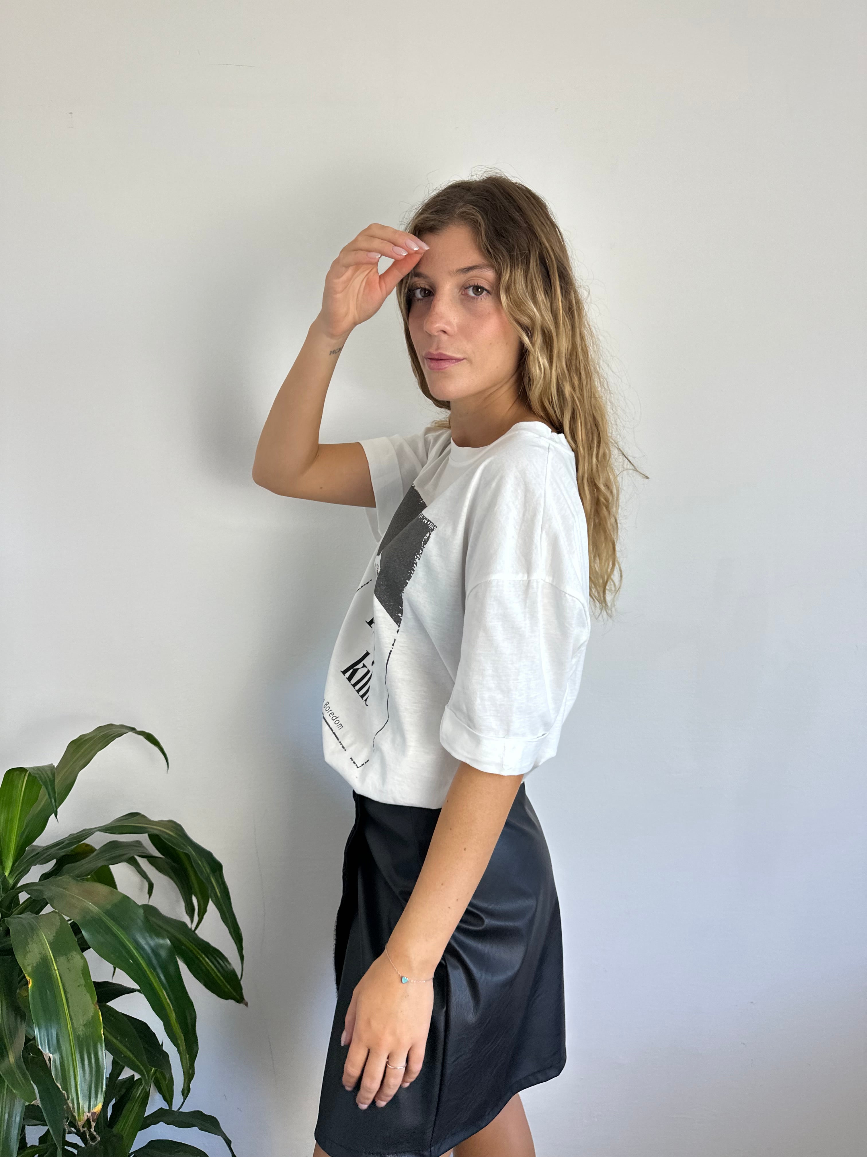 T-SHIRT 100% cotone “tequila” scritta nera