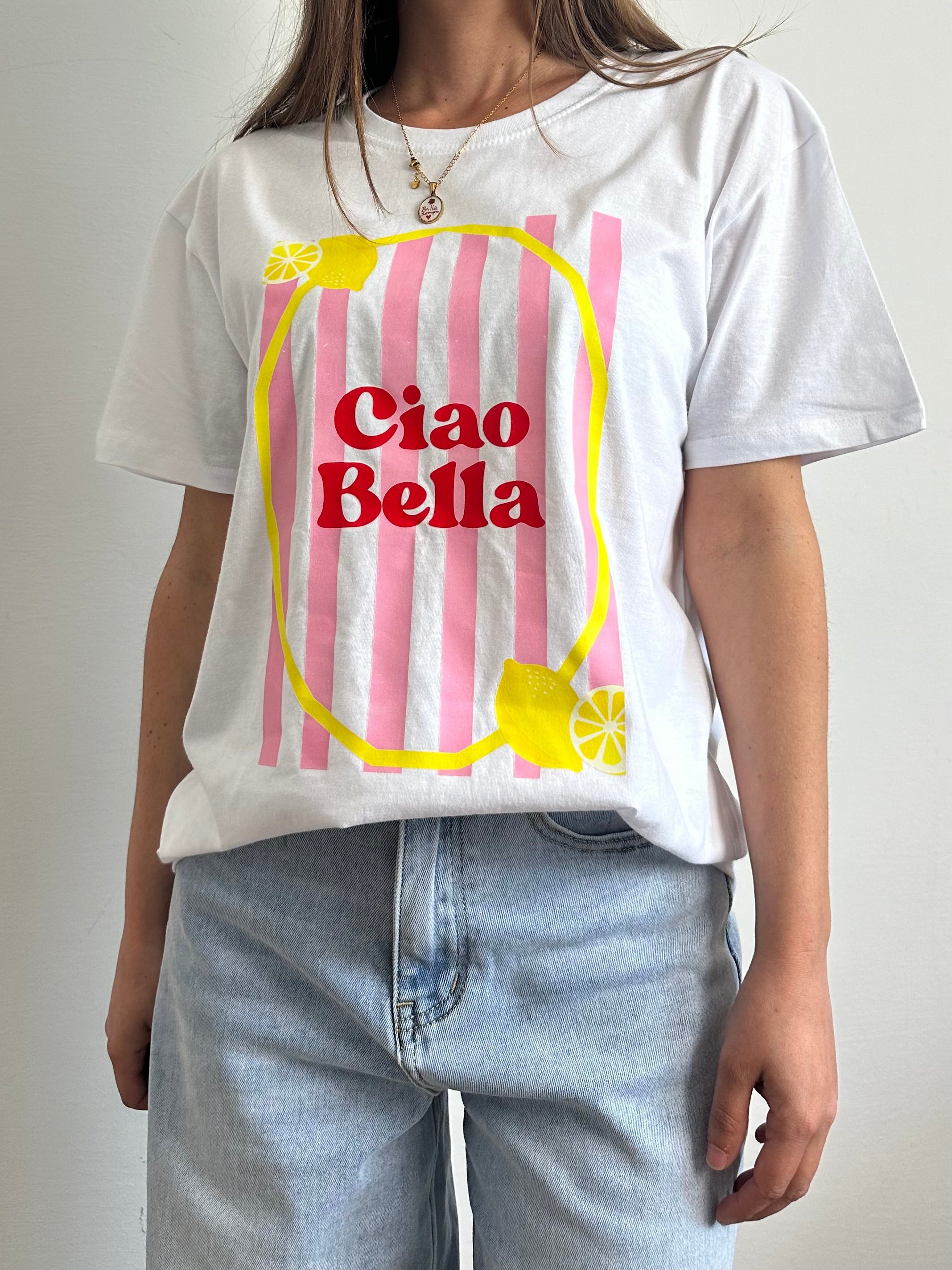 T-shirt in cotone “ Ciao bella”