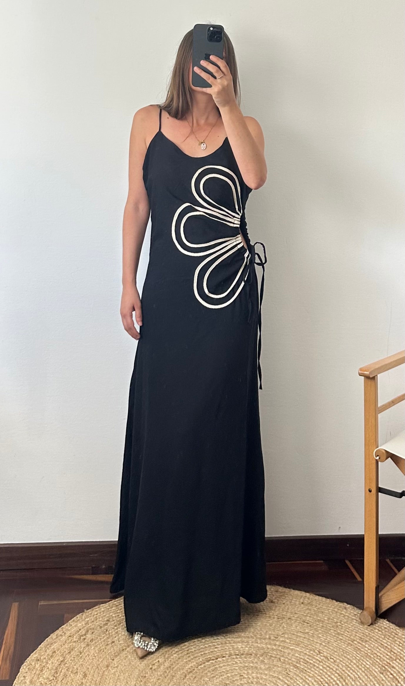 ABITO Fiore con cut out nero