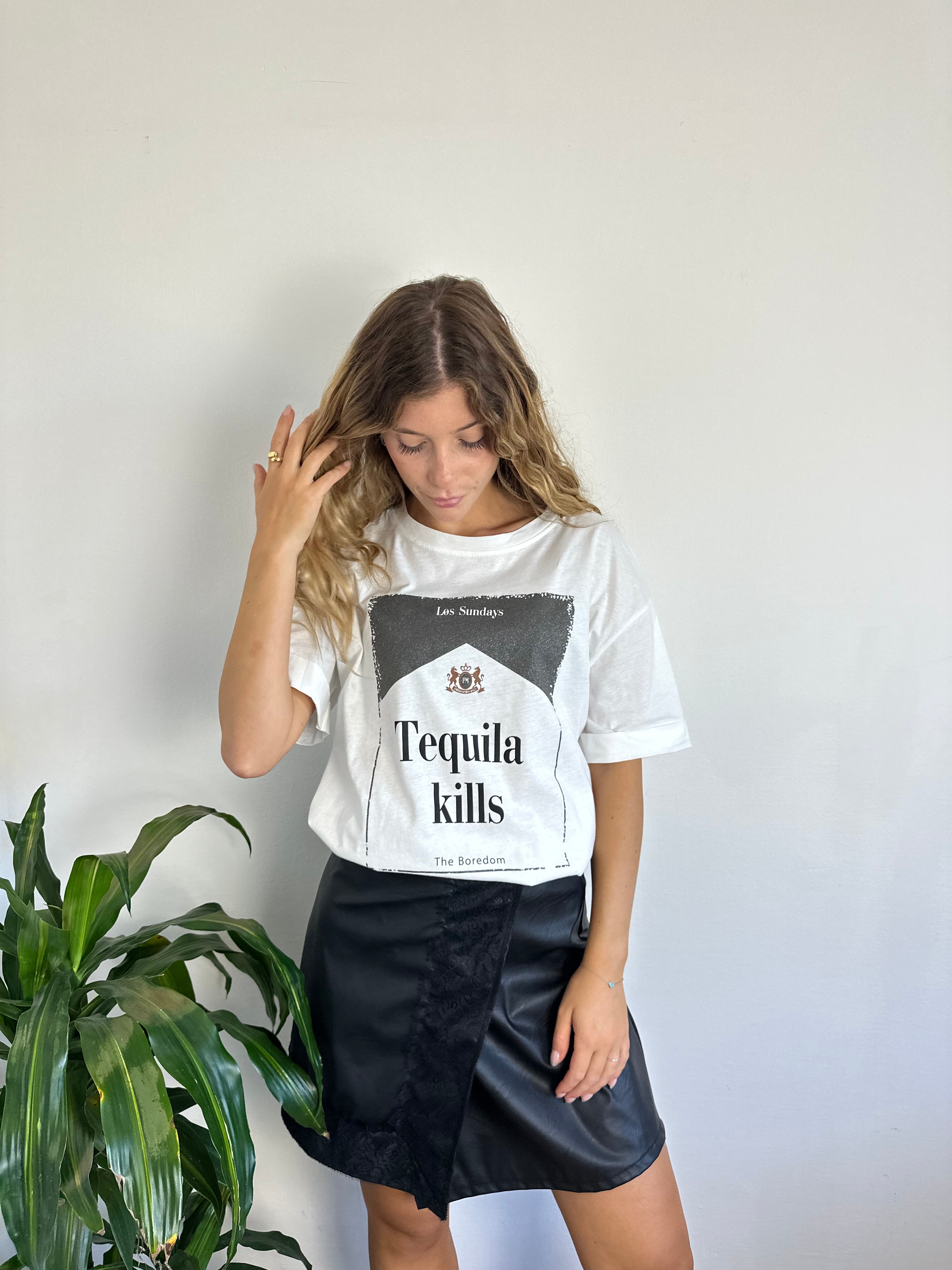 T-SHIRT 100% cotone “tequila” scritta nera