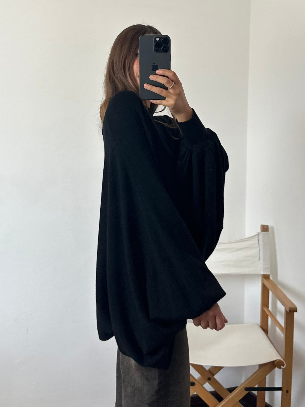 MAGLIA BALLOON in morbida viscosa NERA