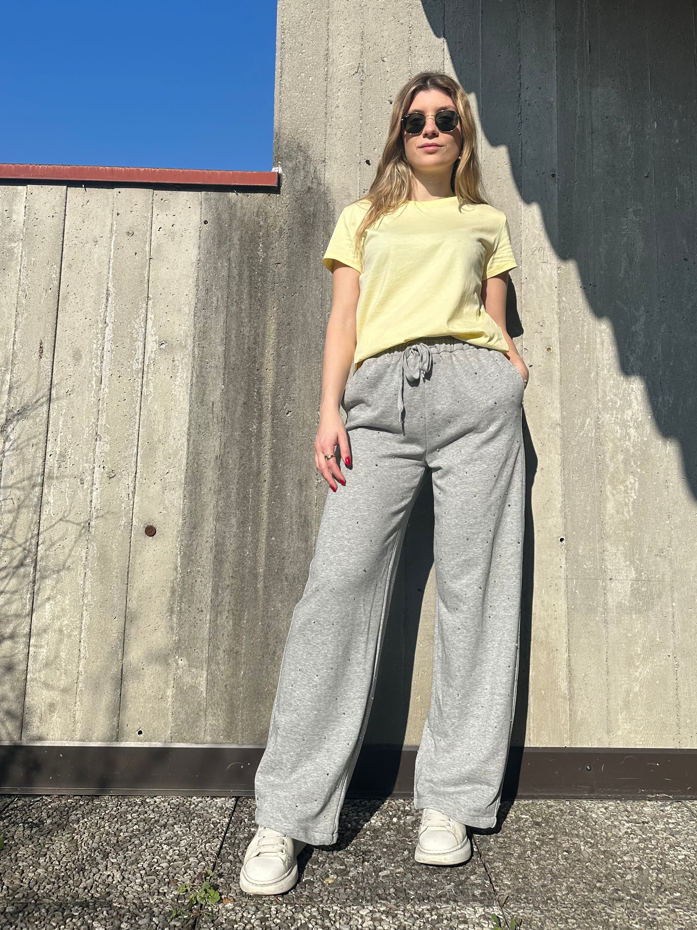 T-SHIRT BASIC GIALLA